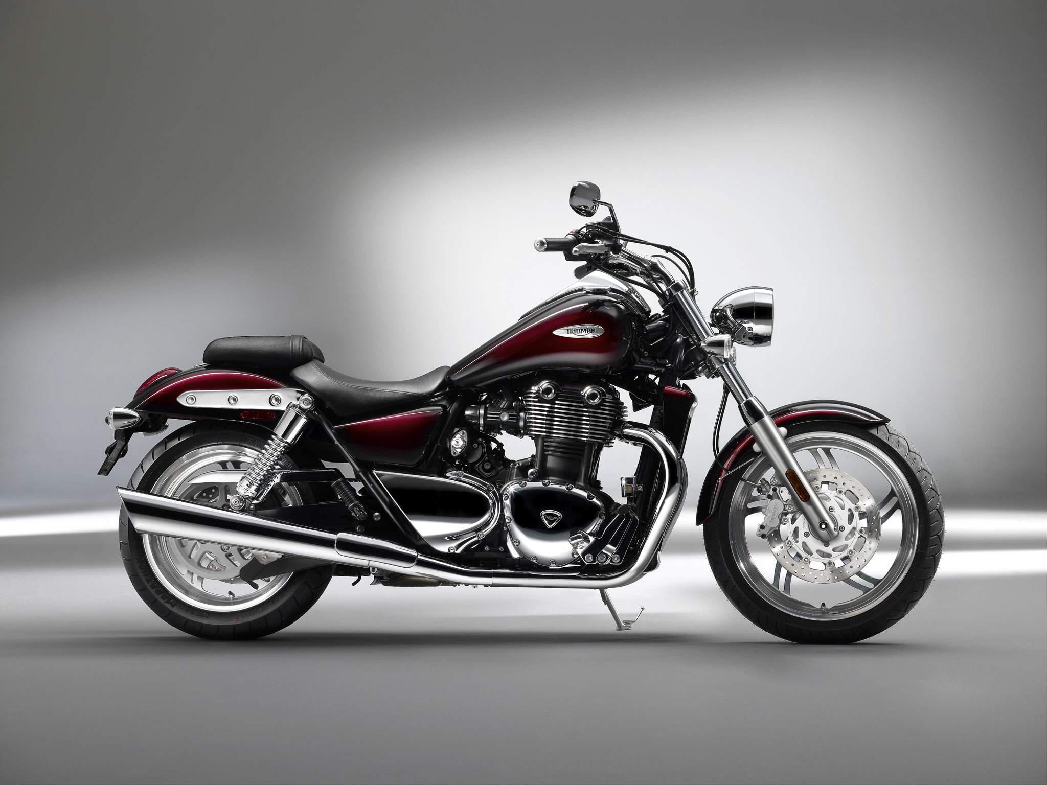 triumph thunderbird